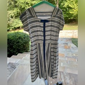 Striped cotton dress vintage. Square neckline. In good condition